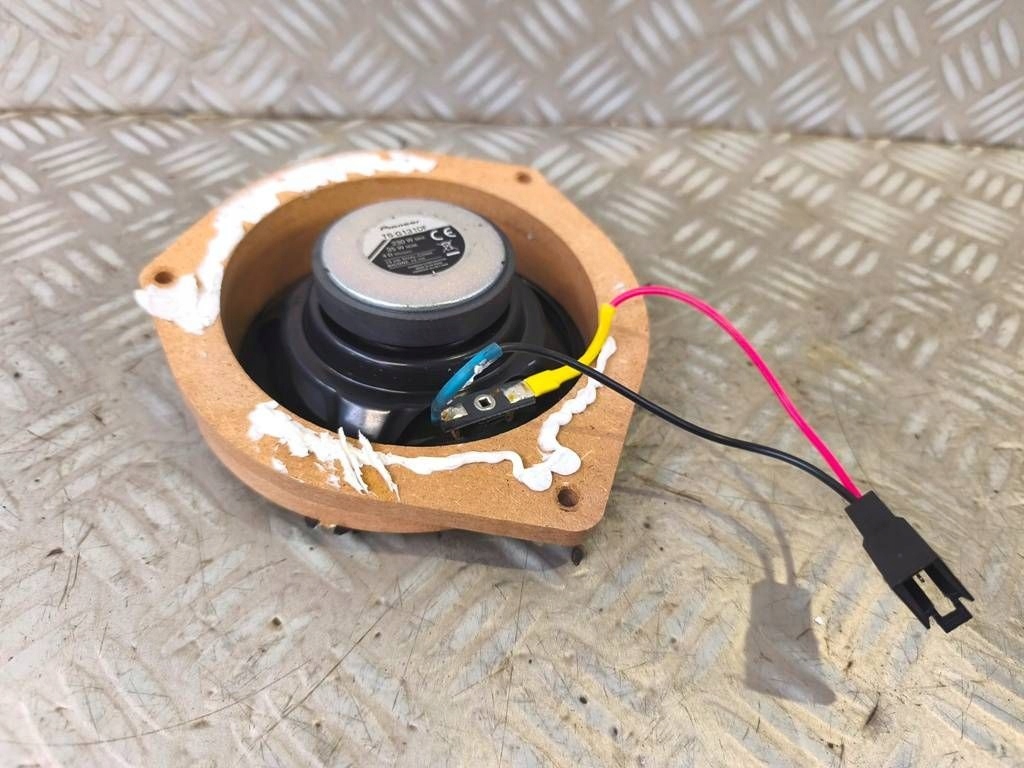 Динамік двері передніх microcar ligier ts-g1310f Недорого