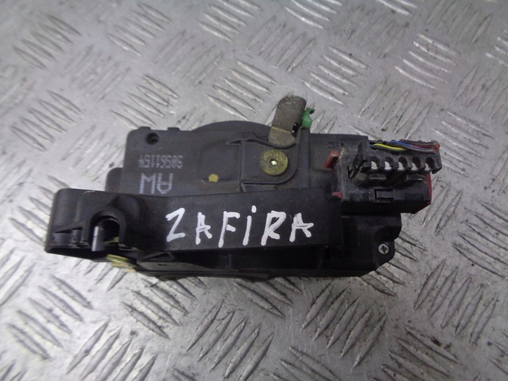 фото №1, Замок дверь центральный правый перед opel zafira a