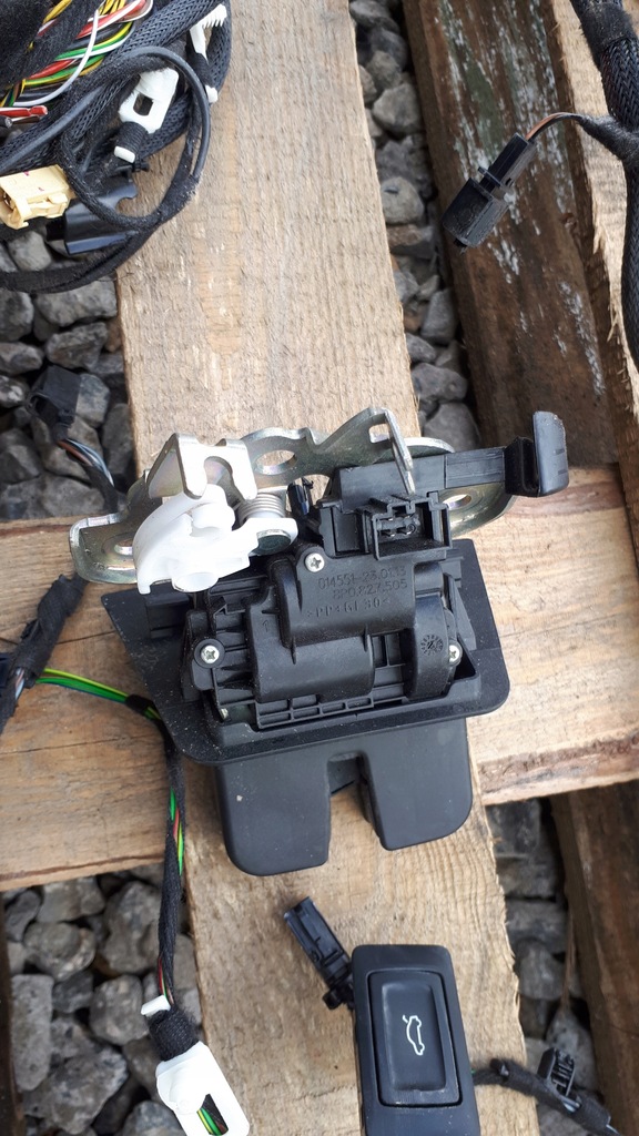 фото №13, A7 4g s7 кришка багажника електрична амортизатори набір джгут