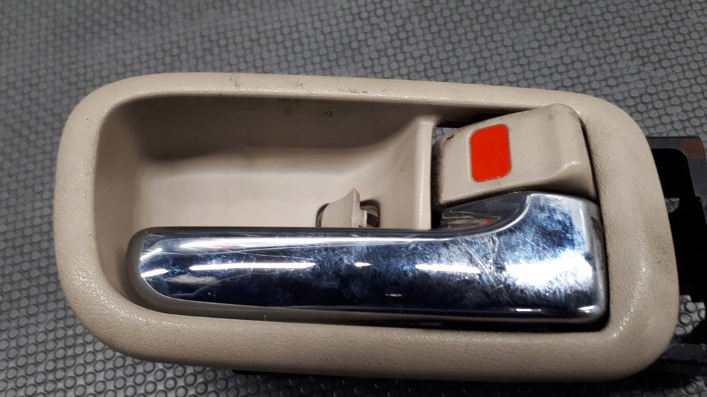 фото №3, Ручка внутренняя правый перед lexus rx300