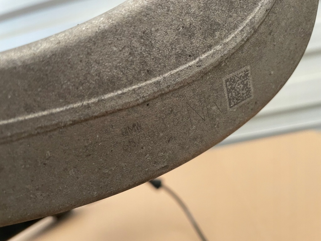 Bmw x3m f97 x4m f98 поворотний кулак правий задній 8092080 Зі Шроту