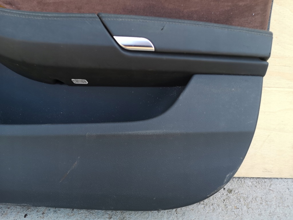 фото №4, Обшивка двері правий перед передній audi a8 d4 europa