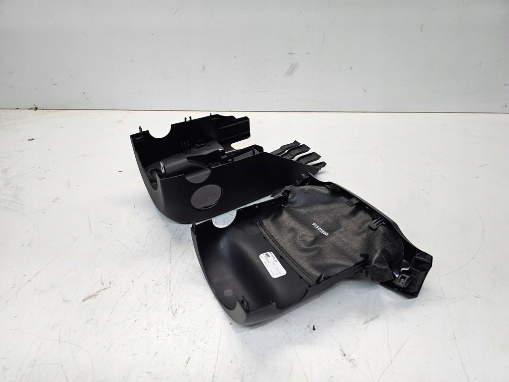 фото №5, Защита колонки руля audi a3 8v 8v0953512