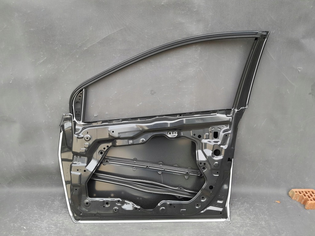 фото №10, Mazda 2 07-14 5d дверь перед передние правое oryg