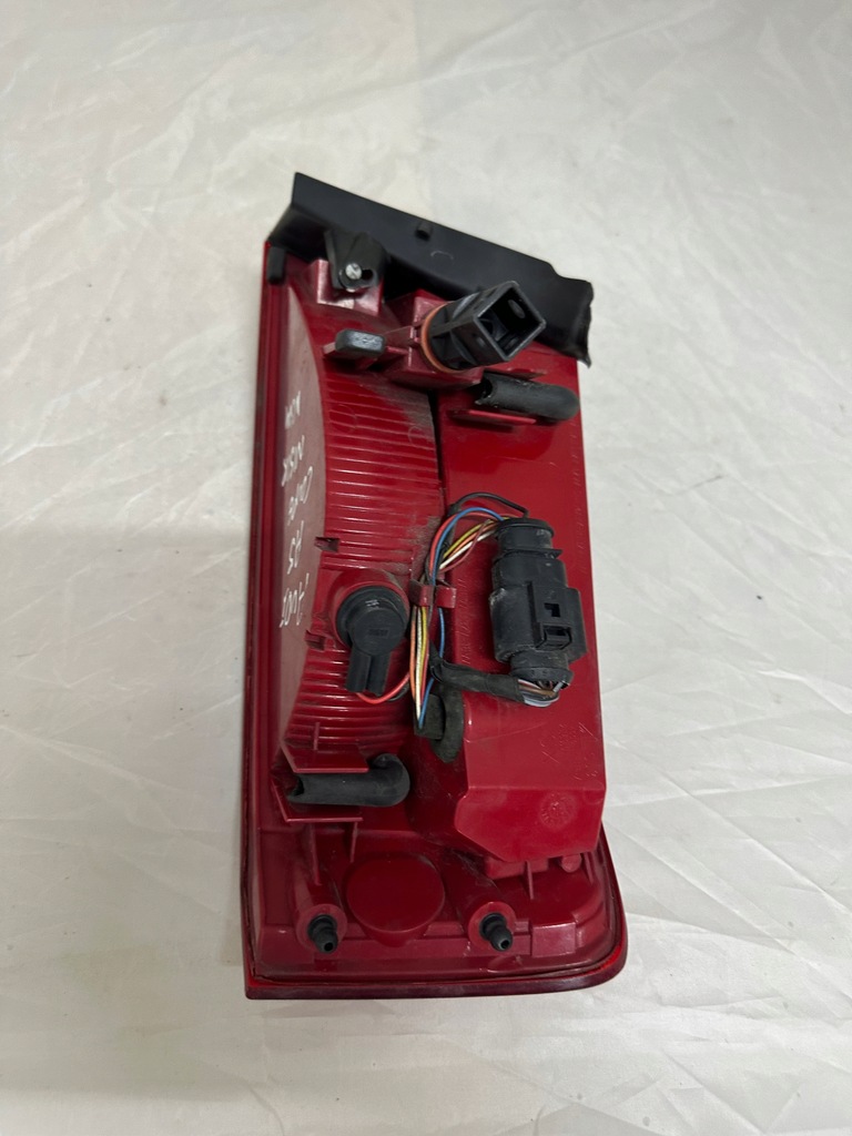 фото №9, Лампа левая задняя w крыло audi a5 coupe 8t0945095d