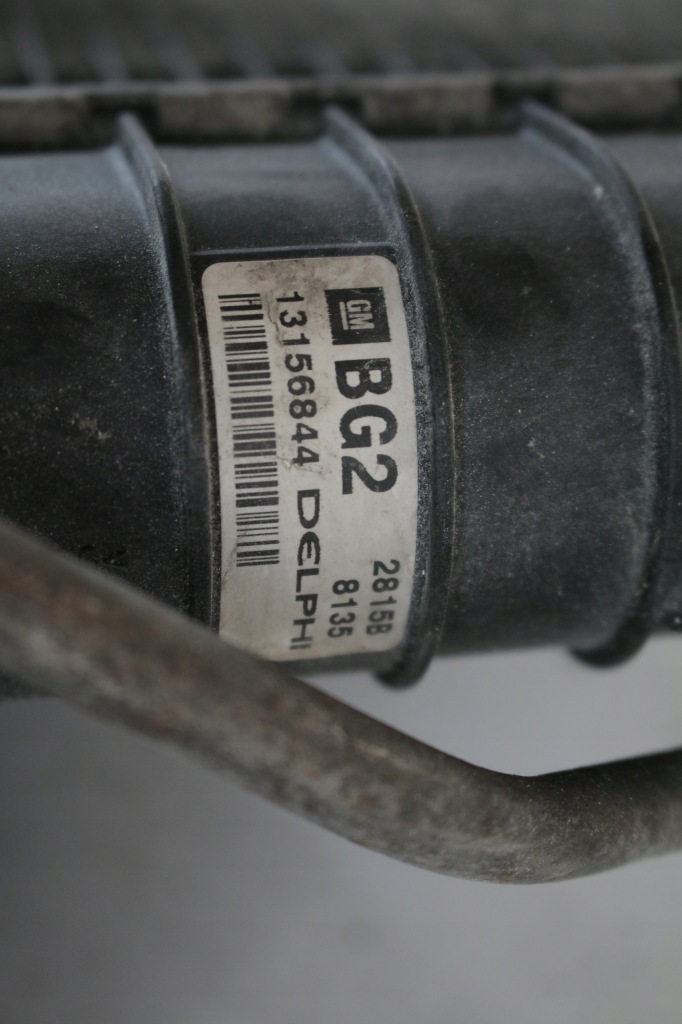 Радіатор води opel zafira b 2.2 автоматична коробка передач Зі Шроту