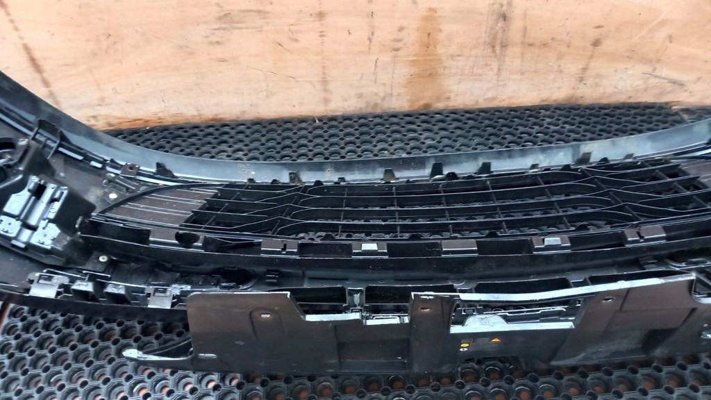 фото №14, Renault megane iii бампер перед nv676