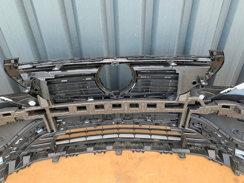 фото №10, Бампер перед передний mercedes eqc w293 amg