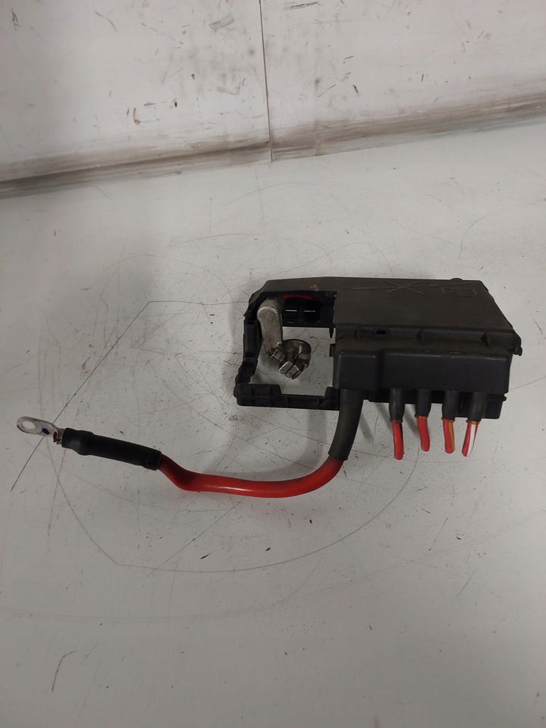 фото №1, Коробка запобіжників opel insignia