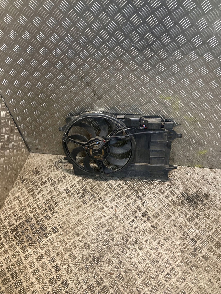 фото №1, Mini one - cooper cabrio r52 вентилятор радиатора кондиционера a/c