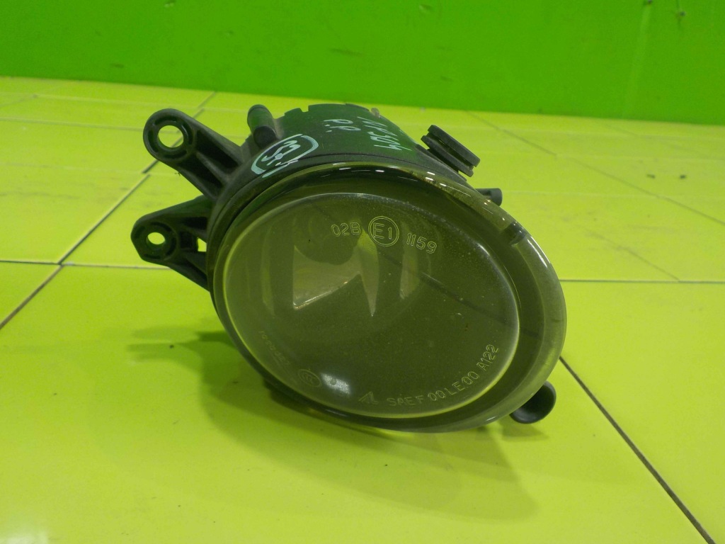 фото №1, Volvo s40 ii 07r противотуманная фара правый 30698628 0305065002