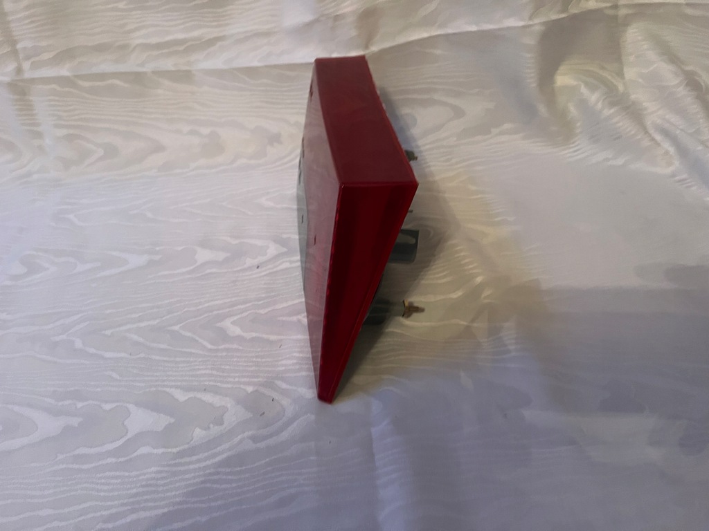 фото №9, Лампа задня ліва внутрішня peugeot 405 88-96 oryg