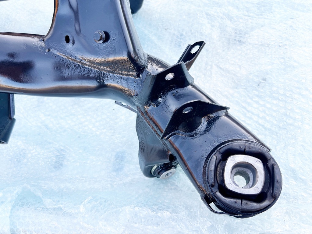 фото №12, Bmw e87 e90 балка підрамник підрамник zawie задня відновлення nowe втулки 33316783713