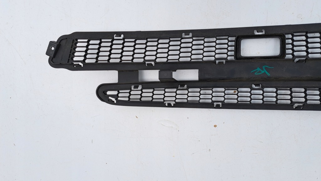 фото №8, Решётка средняя бампера tesla model s 12-16r