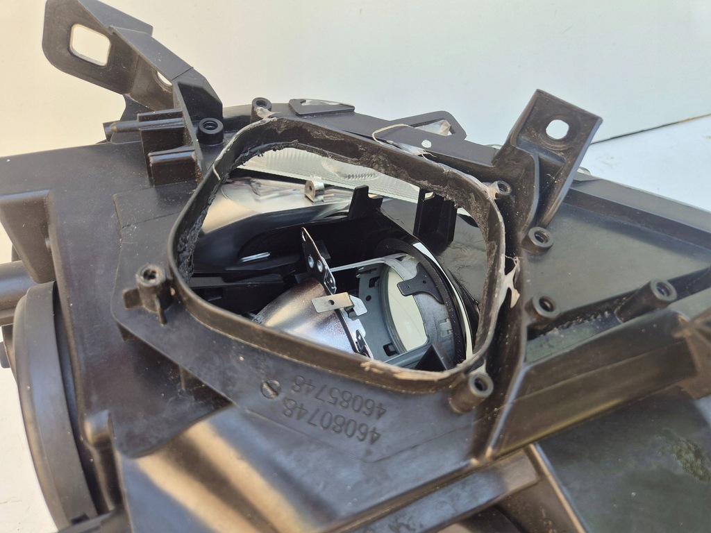 фото №12, Lancia delta iii 08- лампа перед передня права europa 51824828