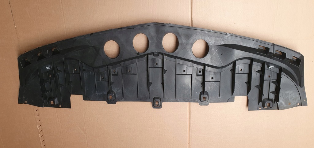 фото №1, Mercedes b klasa 245 плита защита бампер перед