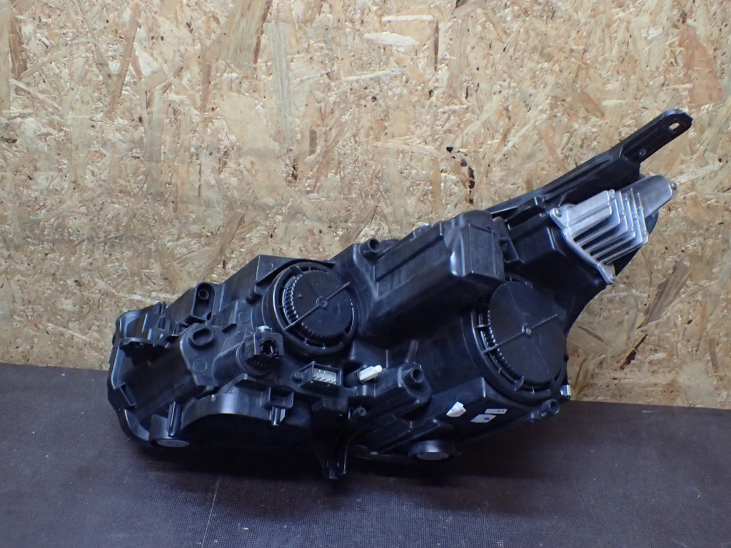 фото №6, Лампа перед права opel crossland x led 13467968