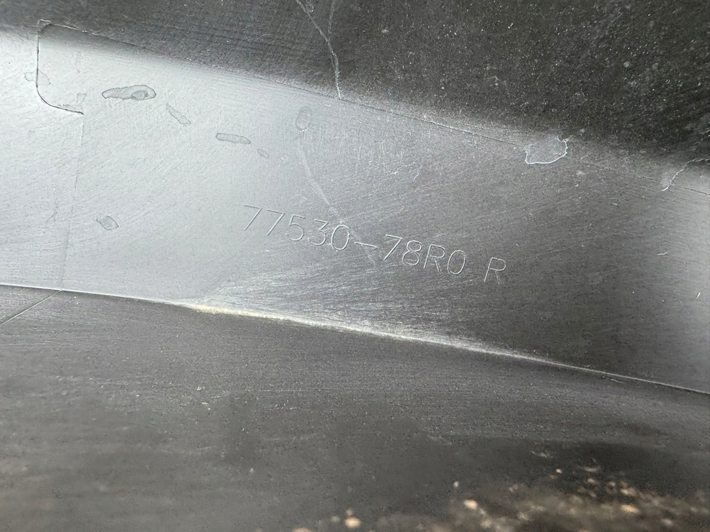 фото №16, Suzuki jimny iv 4 18r- молдинг крила лівий задня ліва задня 77530-78r0