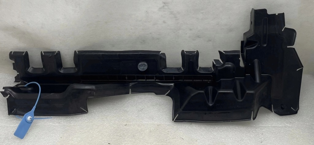 Купити Повітропровід повітря renault austral lift 215586865r