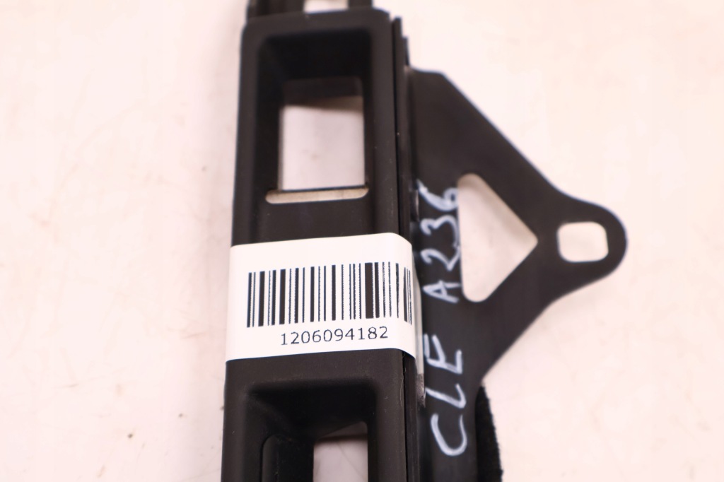 фото №7, Mercedes-benz cle a236 замок засов крыша левый a2367700700