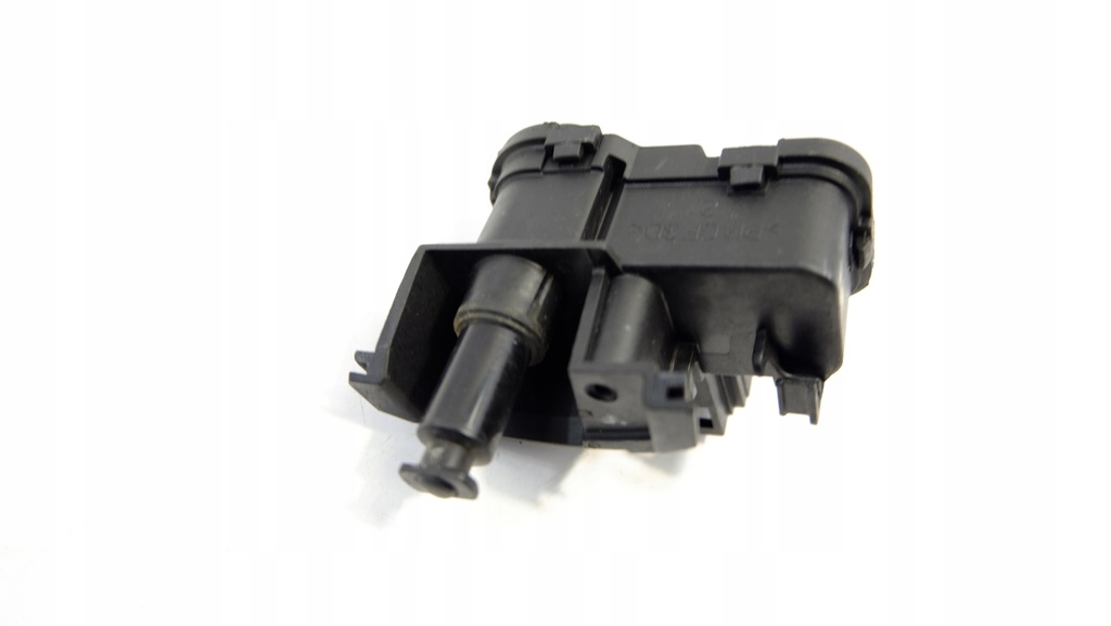 фото №10, Skoda fabia iii привід кришка заливної пального 7p0810773f