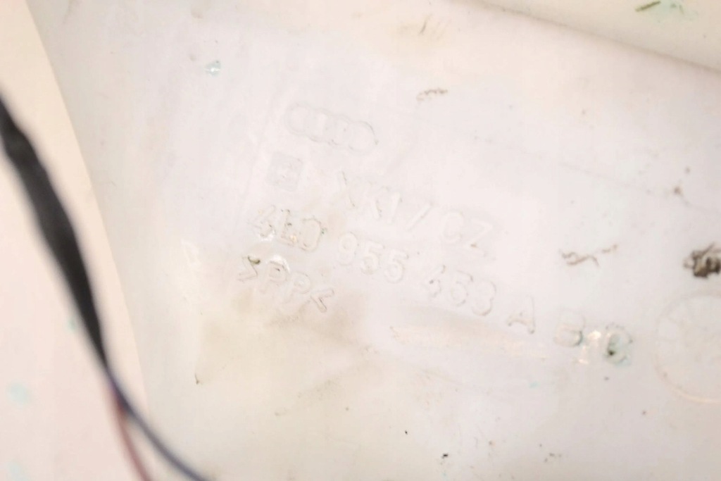 фото №5, Audi q7 4l 2007 бак жидкость do омывателя стекло передней / лобовое