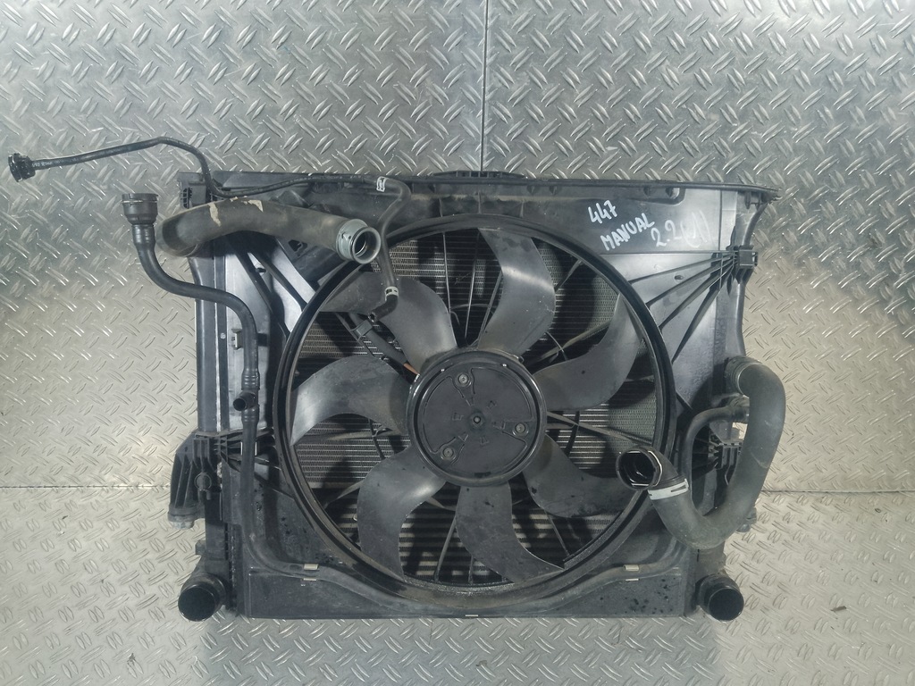 фото №1, Vito 447 15- радіатор комплект 2.2