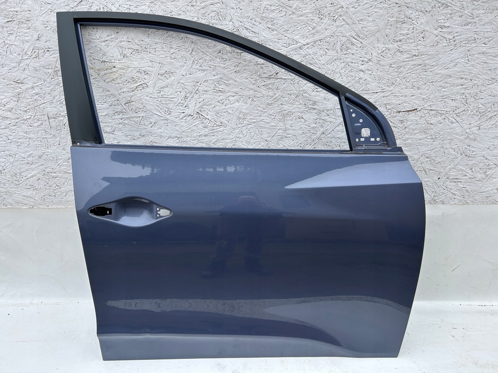 фото №1, Hyundai ix35 lift дверь правое перед оригинал