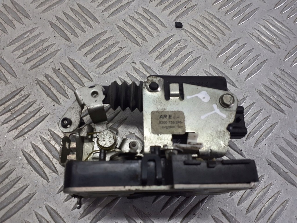 фото №1, Замок дверь правый задняя dacia sandero 1.4 8200735246