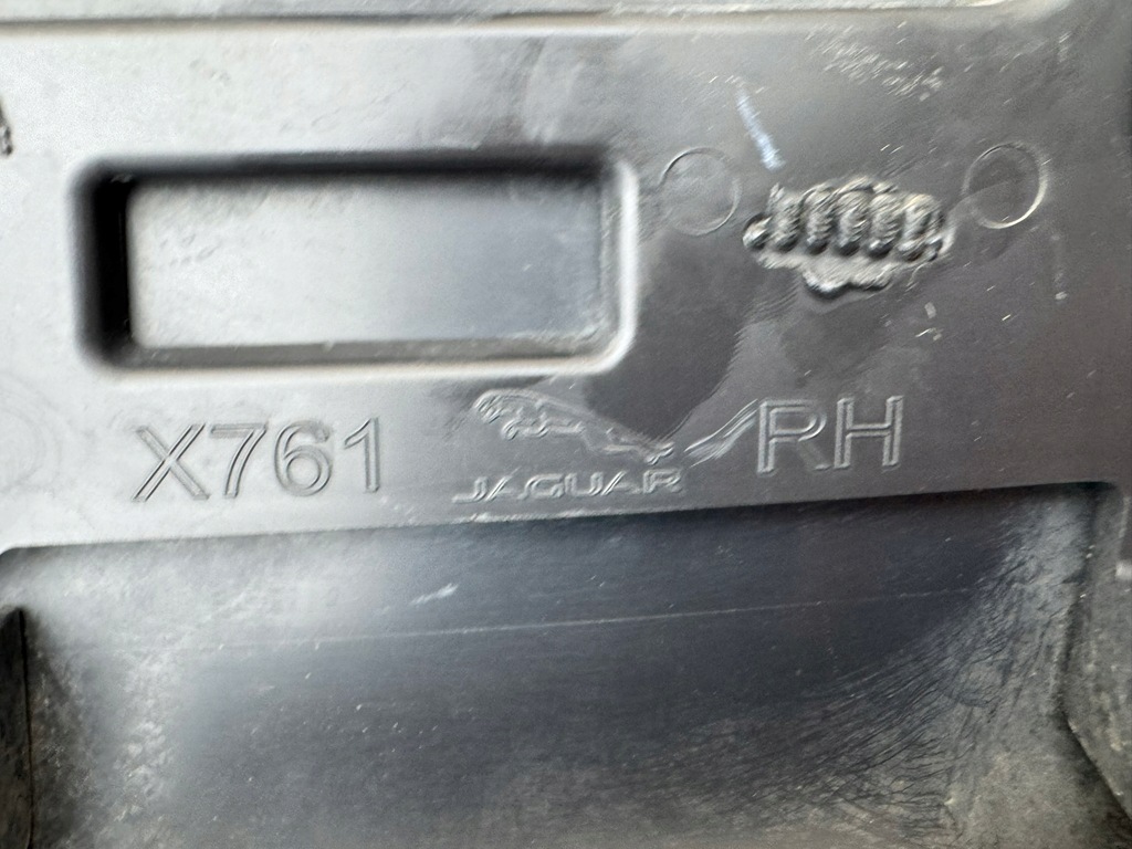 фото №14, Jaguar f-pace x761 16r- молдинг двері правий задня права задня hk83-274a48-a