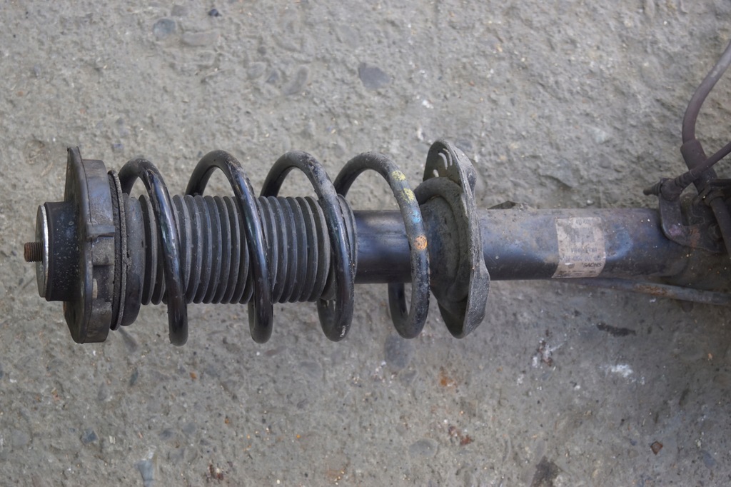 фото №5, Поворотный кулак левый перед skoda superb ii lift 1.6 tdi