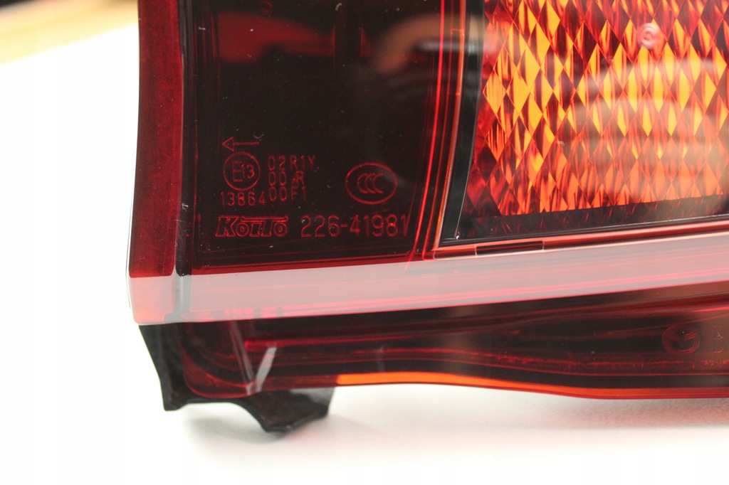 фото №10, Mazda 3 bm - лампа ліва задня led 2013+