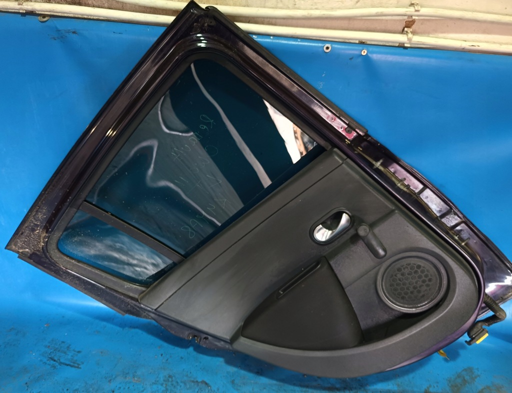 фото №8, Двері ліва задня задні повний renault clio iii k4ma8