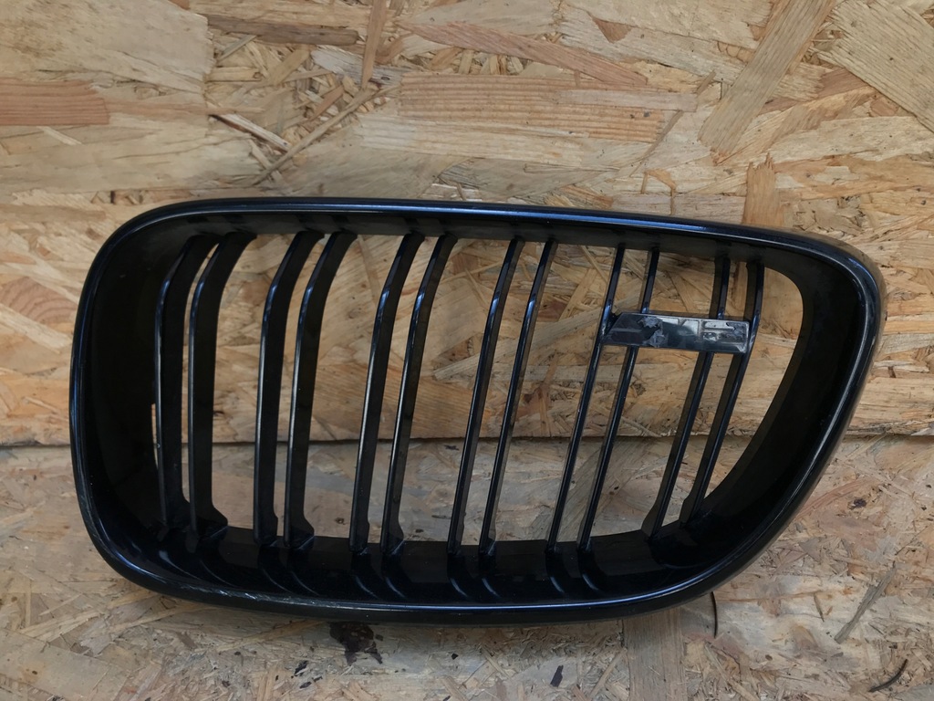 фото №1, Bmw 2 m2 f22 f23 левая решётка радиатора решётка радиатора решётка радиатора перед 14-