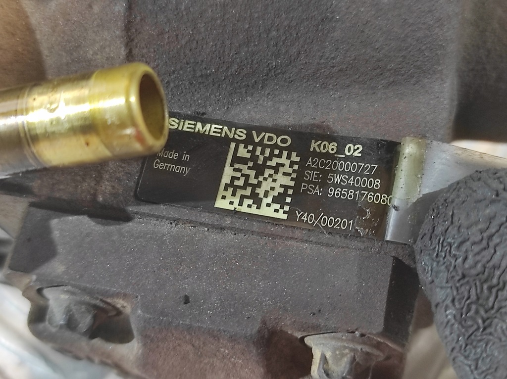 фото №9, Насос впрыскная toyota aygo i 1.4 d 54 km a2c20000727 5ws40008 9658176080