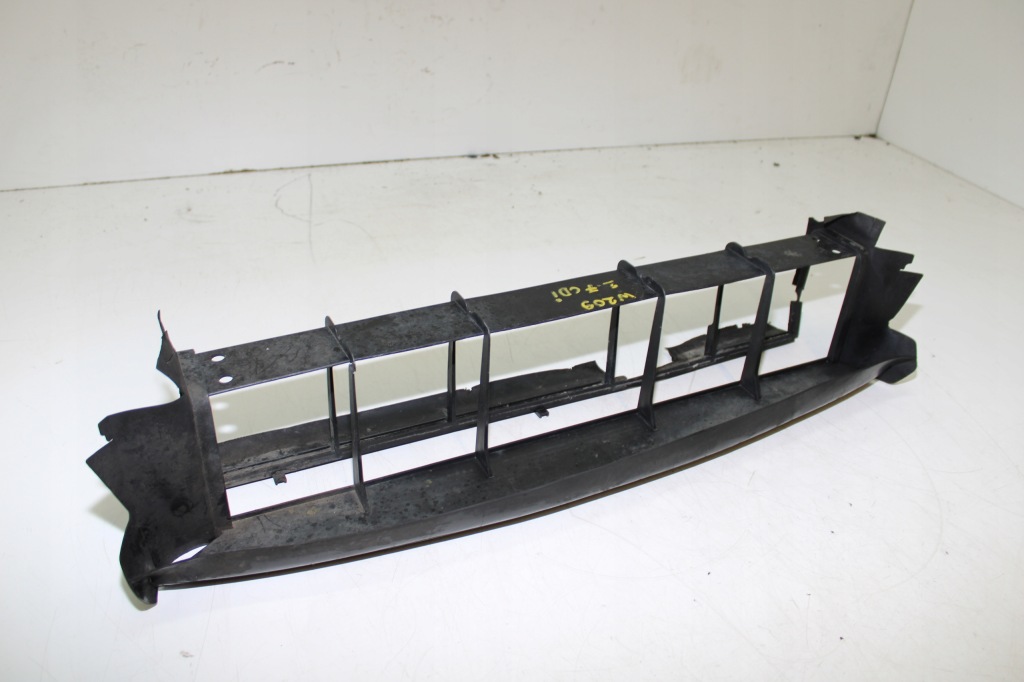 фото №1, Mercedes w203 w209 корпус интеркулер 2.7cdi туннель защита