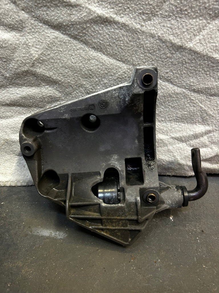 Купити Bmw оригінальний номер 7786708 64557786708