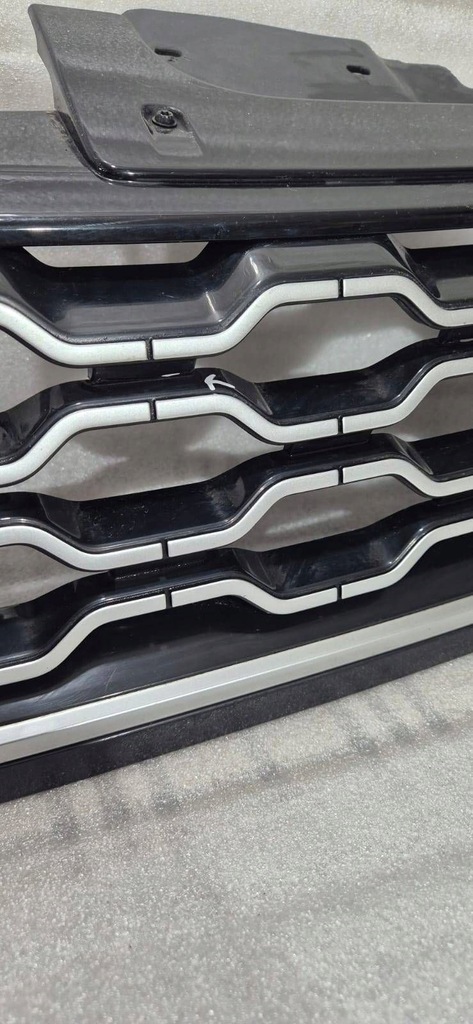 фото №5, Решітка радіатора решітка радіатора передня land rover evoque ii 20-