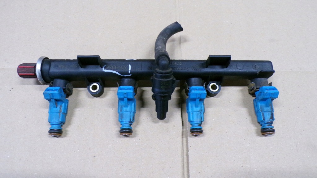 фото №1, Fiat albea 1.2 16v молдинг упорскування 0280151