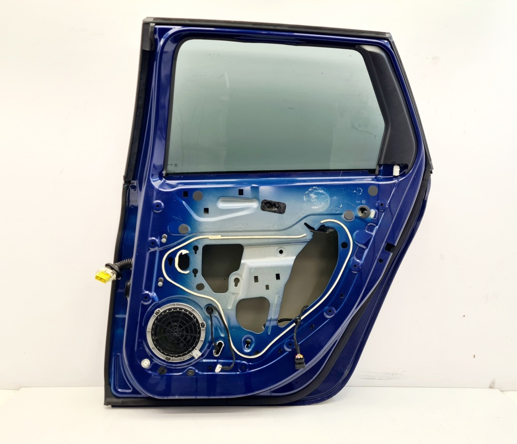 Peugeot 308 t9 sw двері праві задній eegd Зі Шроту