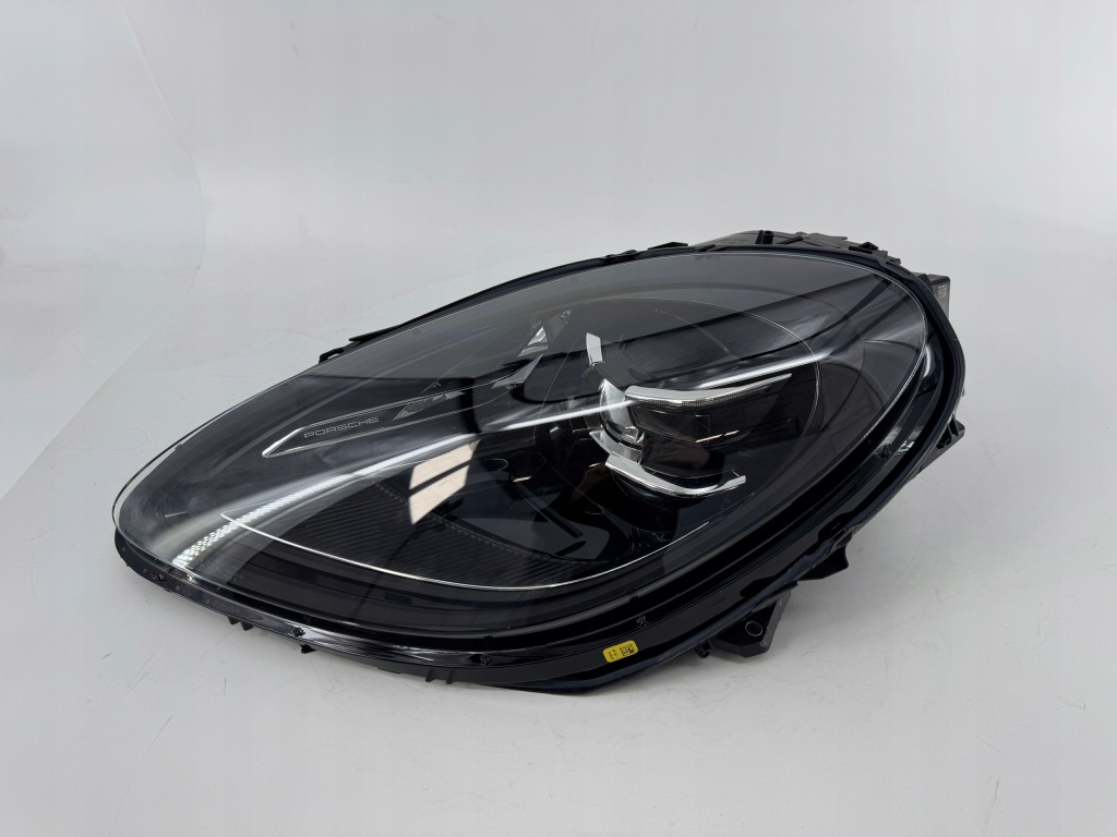 Porsche macan matrix full led фара ліва Доставка