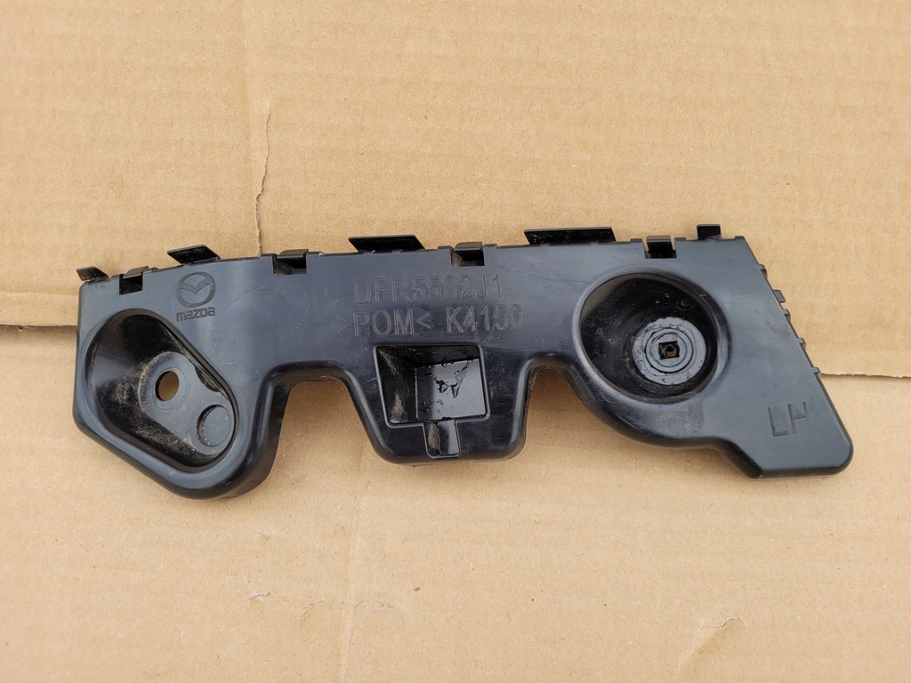 фото №1, Направляющая бампера левый задняя mazda cx-30