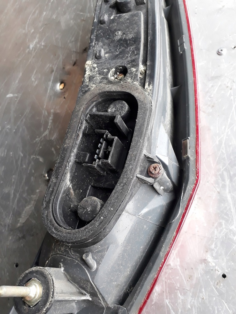 фото №4, Лампа ліва задня fiat punto ii lift fl