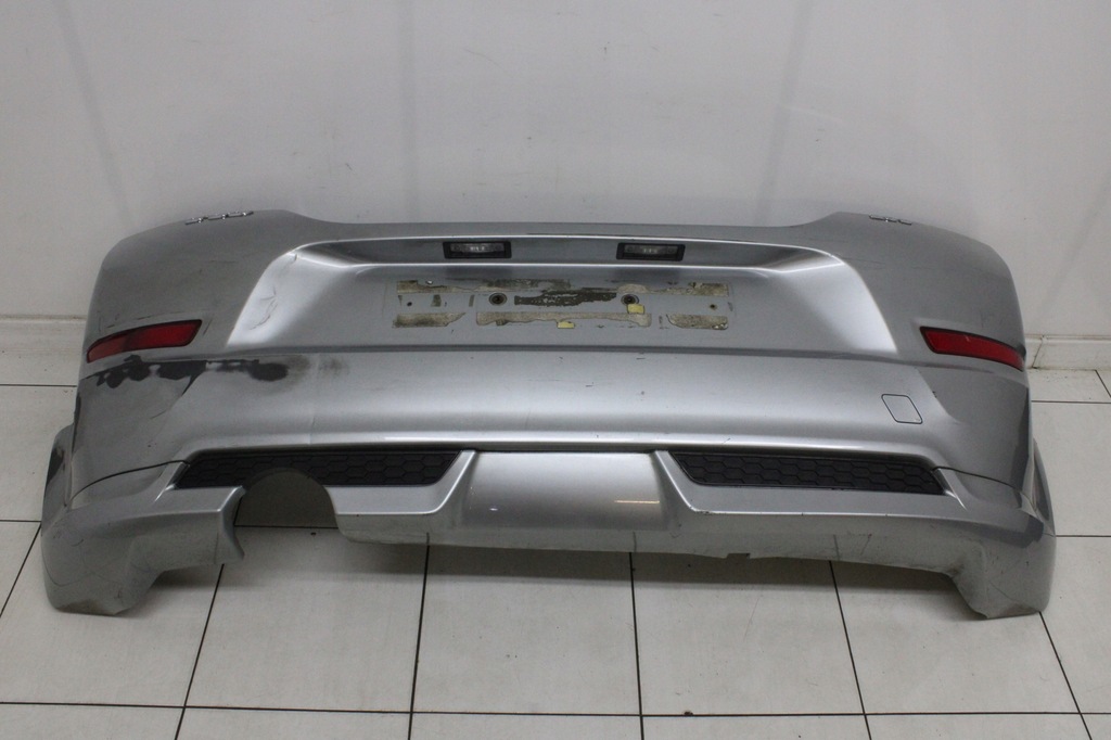 фото №1, Volvo c30 i lift 2010r- r-design бампер задняя задний