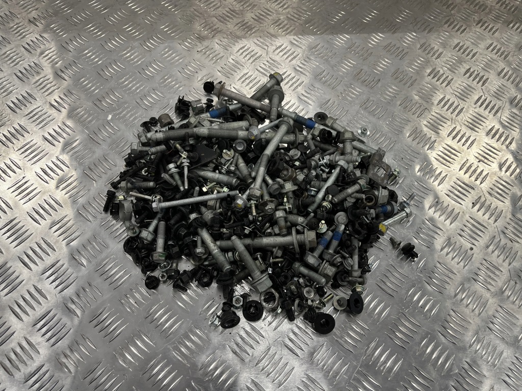 фото №1, Болти кліпси з демонтажу kia proceed iii 19-