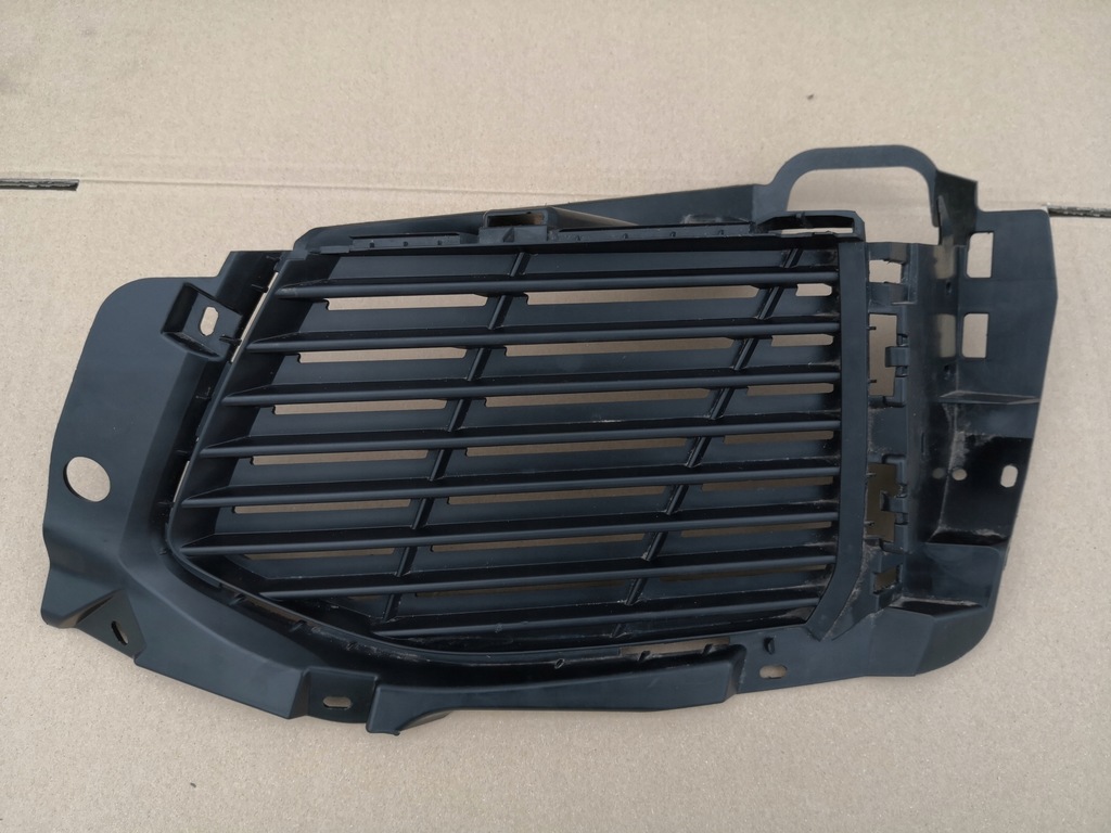 фото №6, Peugeot 5008 ii решітка ліва бампер перед