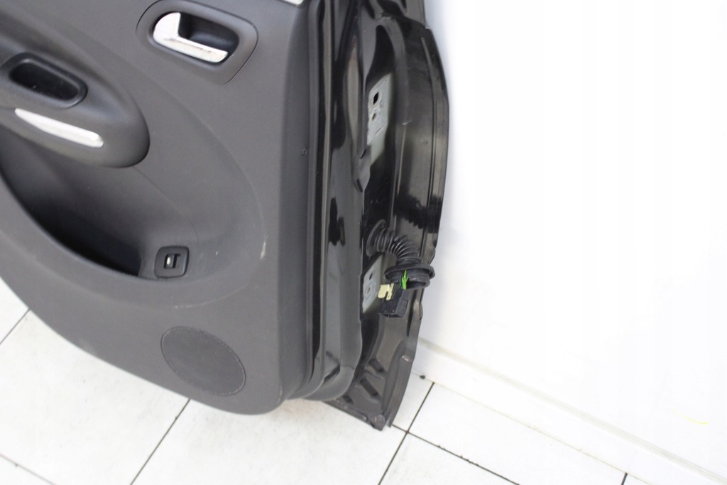 фото №10, Двері ліва задні лівий задня citroen c3 picasso 2008r- exl - код лакофарбового покриття