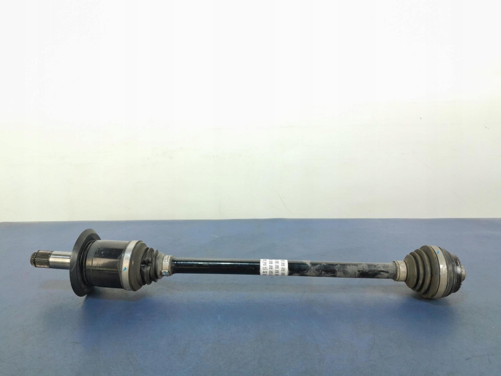 фото №1, Bmw 3 g20 g21 2.0 b привідний вал задня ліва 8482603