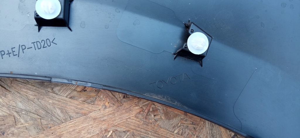 фото №12, Toyota bz4x bz4x ev 21- молдинг крыла правый задняя правая задняя 75605-42210