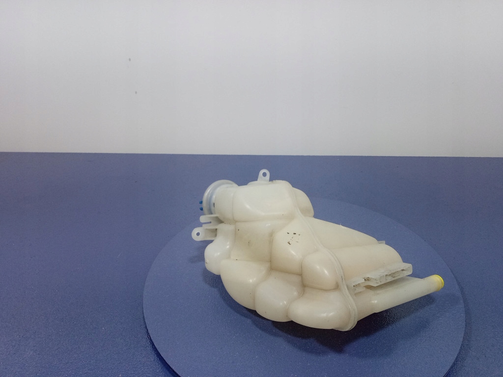 фото №4, Porsche panamera 971 4.0 бачок жидкость расширительный 971121407